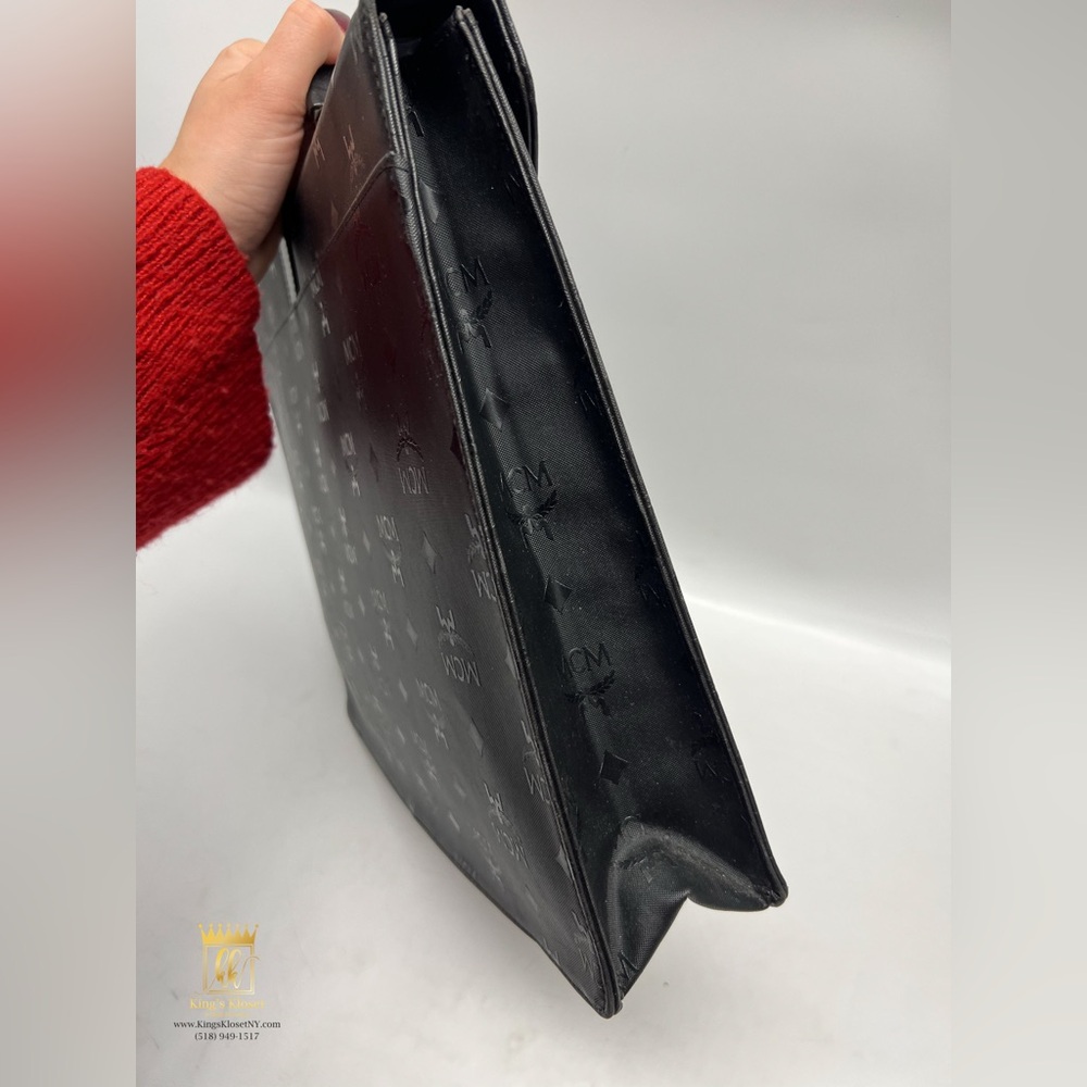 MCM document bag - Picture 5 of 16